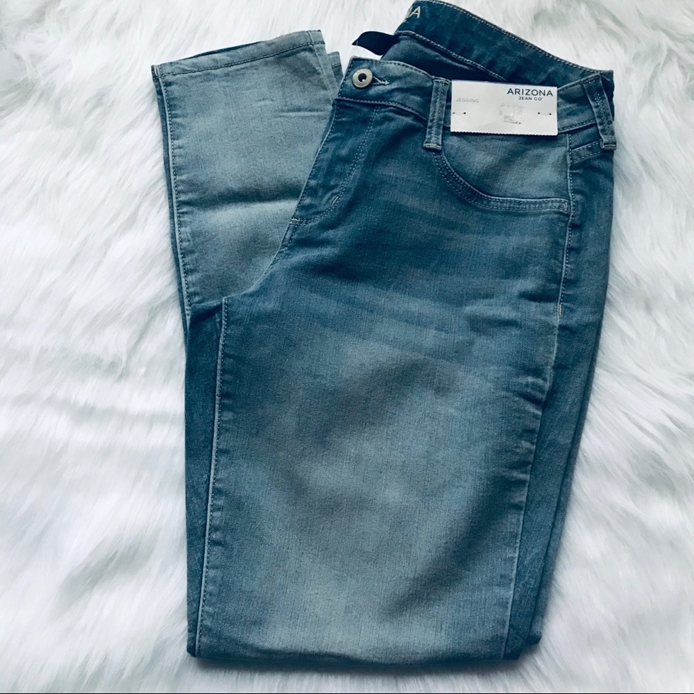 Arizona Jeans co. Skinny jeans